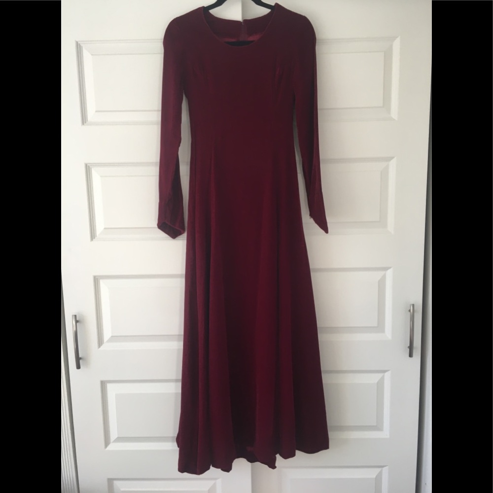 Vintage handmade✨🌟 wine colored velvet dress | Handmaids Tale